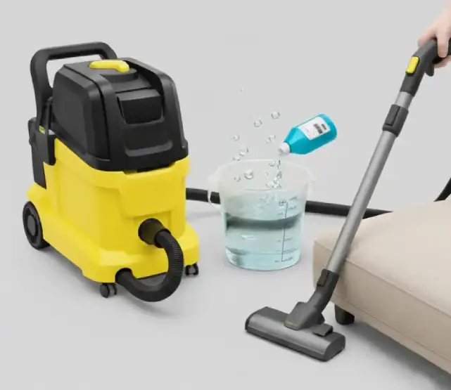 Przygotowanie odkurzacza piorącego Karcher Puzzi 10/1: odkurzanie tapicerki na sucho i wlewanie roztworu chemii do zbiornika