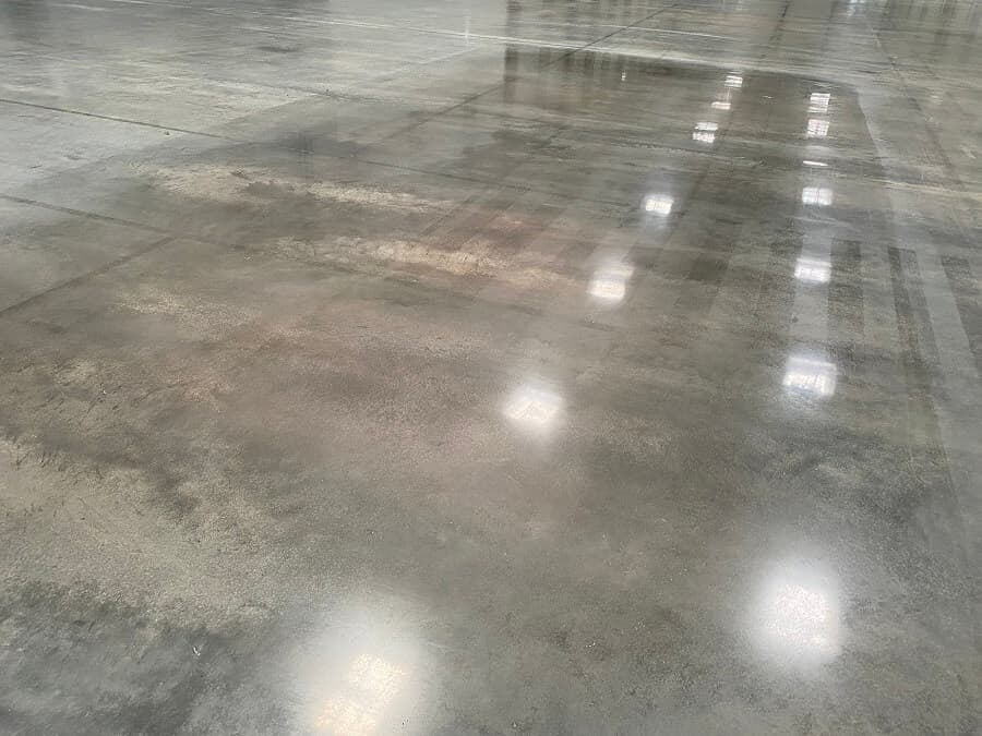 Czyszczenie tapicerki samochodowej i dywaników odkurzaczem piorącym Karcher
